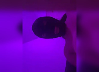 Cette française t'attend en live !