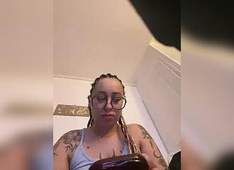 Cette française t'attend en live !
