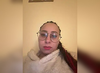 Cette française t'attend en live !